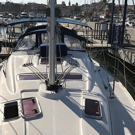 Wind Sardinya Sail Charter Boat 3* Alghero
