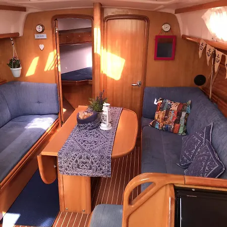 Wind Sardinya Sail Charter Boat 3* Alghero